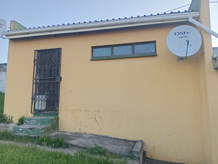 2 Bedroom Property for Sale in Mdantsane Nu 15 Eastern Cape